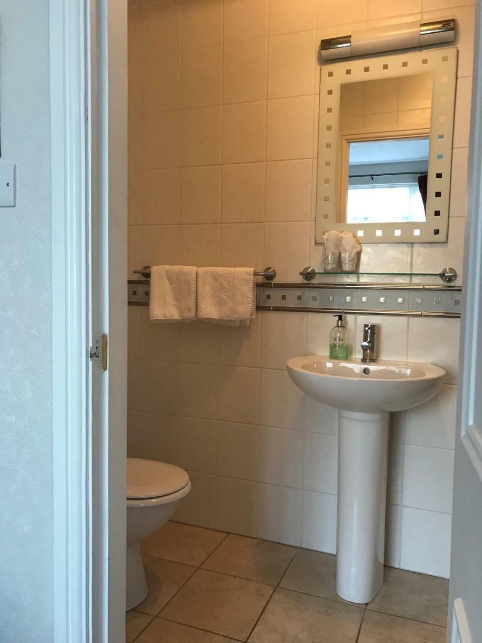 Meadowcroft Guest House Уиндермир Экстерьер фото
